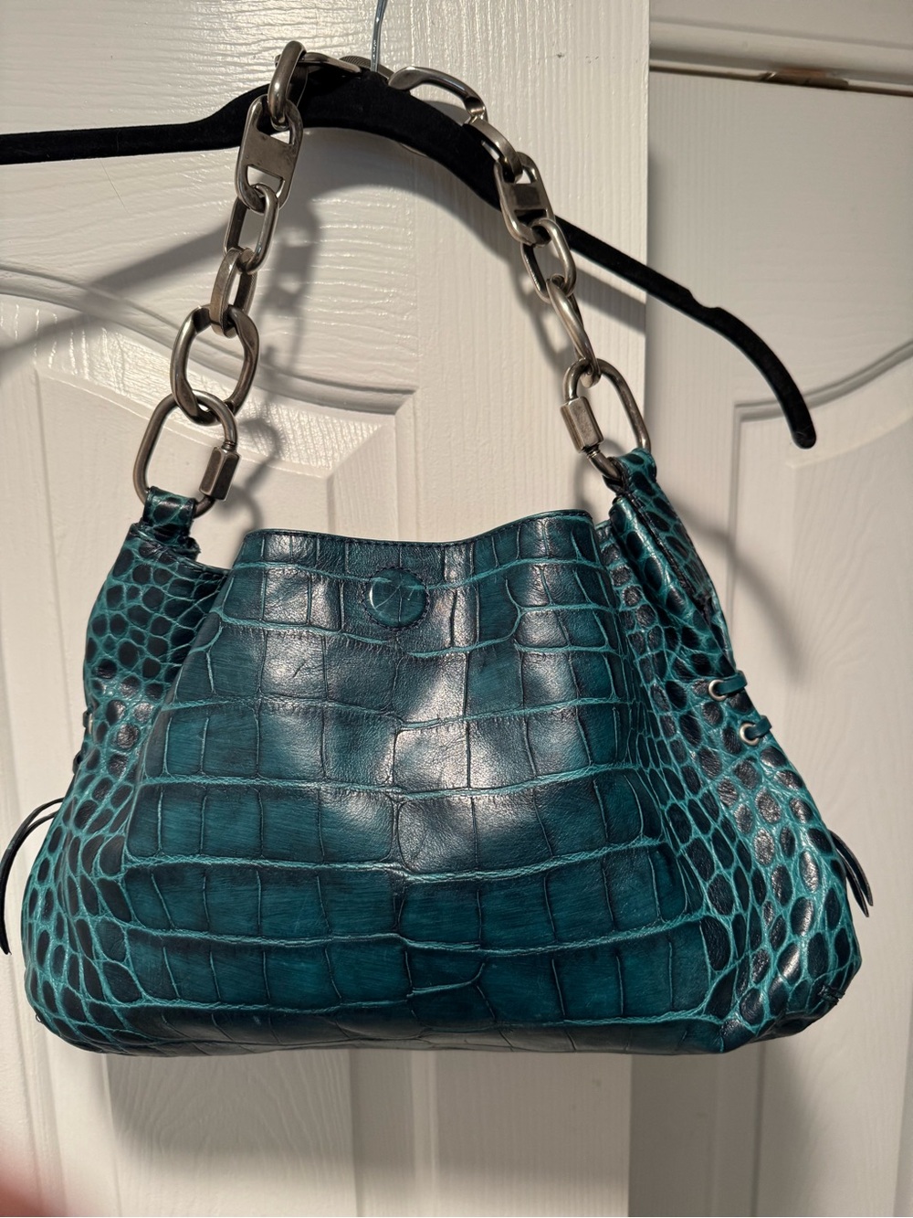 Francesco Biasia Y2K Teal Croc-Embossed Leather Shoulder Bag with Chain Handle